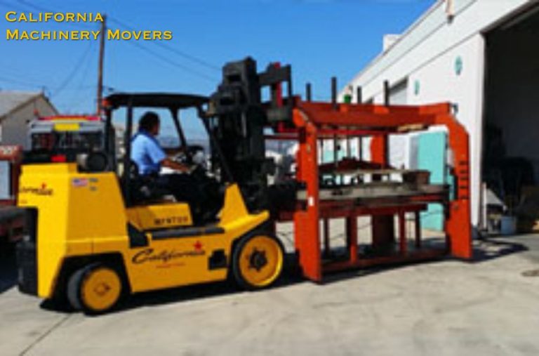 Efficient Heavy Equipment Relocation and Removal Services