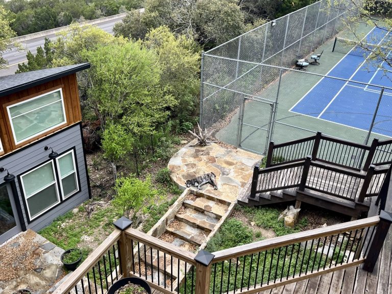 Playful, sunlit pickleball sessions in Austin’s outdoor courts Playful, sunlit pickleball sessions in Austin’s outdoor courts