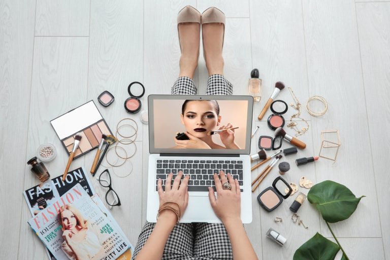 Transform Your Beauty Career with Top Chicago School