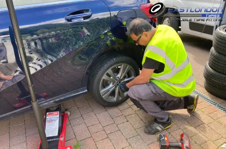 Mobile Tyre Fitting London – Reliable On-the-Go Tyre Service in London Mobile Tyre Fitting London – Reliable On-the-Go Tyre Service in London