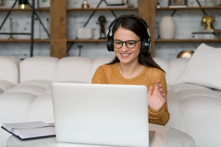 Expert A-Level Economics Tutor in Kingston for Personalized Learning and Exam Success