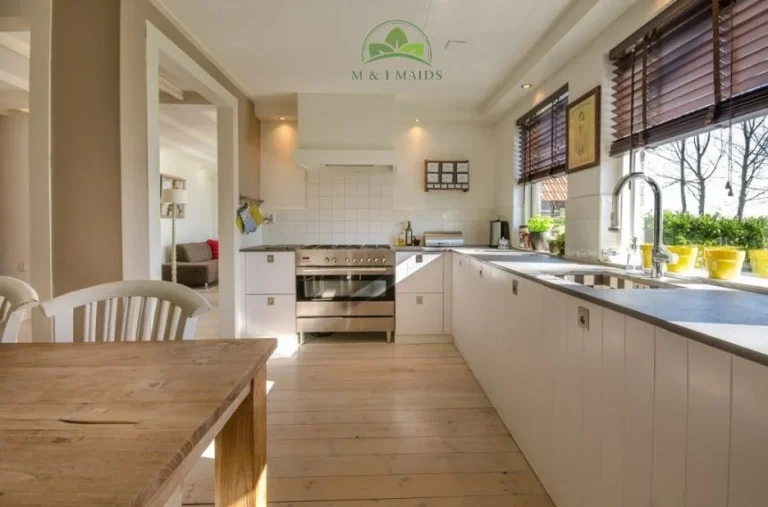 Professional House Cleaning Riverside Services for a Spotless Home